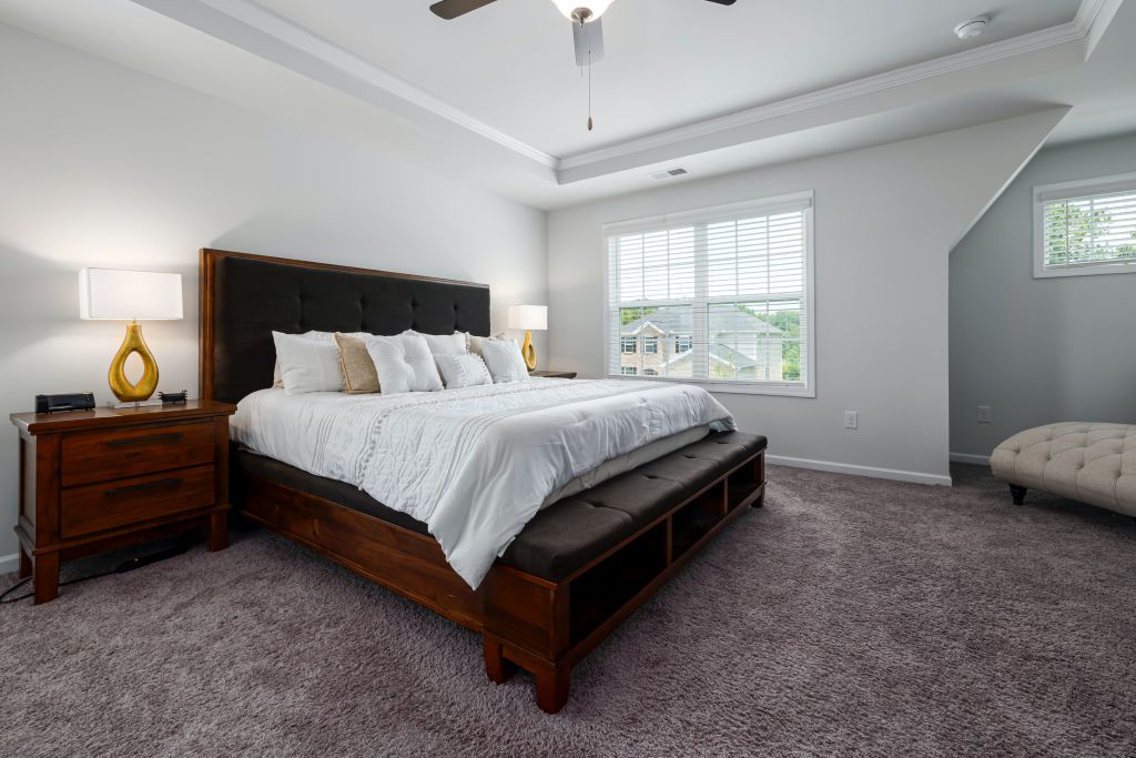 Bedroom of House 111 in Hambleton