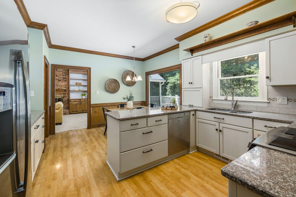 Kitchen of House 218 in Llanfoist Fawr