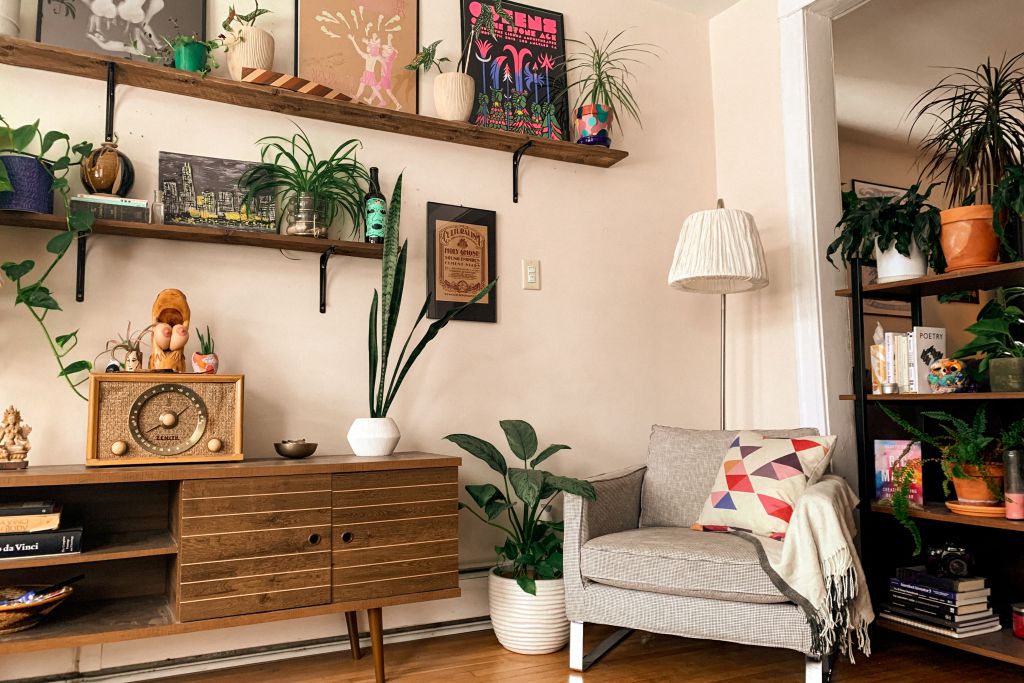 Living of House 296 in Offa